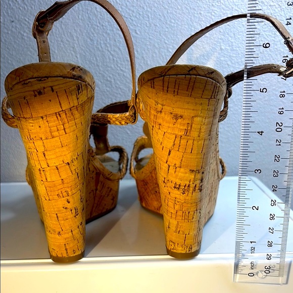 Carlos by Carlos Santana Tan Wedge Sandals - Picture 7 of 10